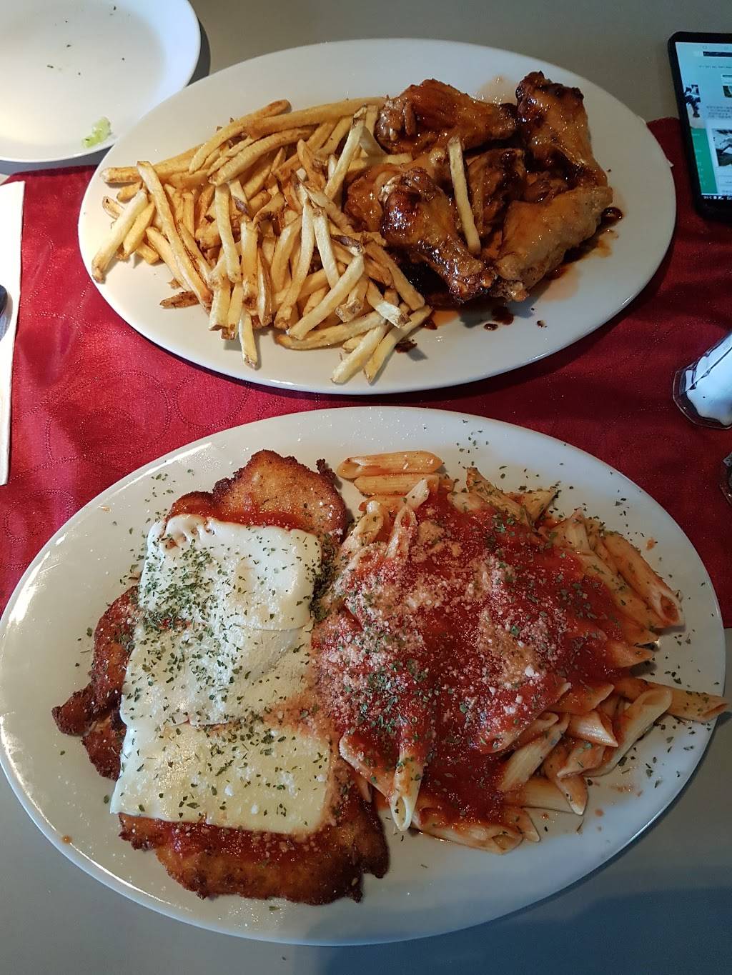 Zios Italian Comfort Food | restaurant | 110 Anne St S, Barrie, ON L4N 2E3, Canada | 7052525410 OR +1 705-252-5410