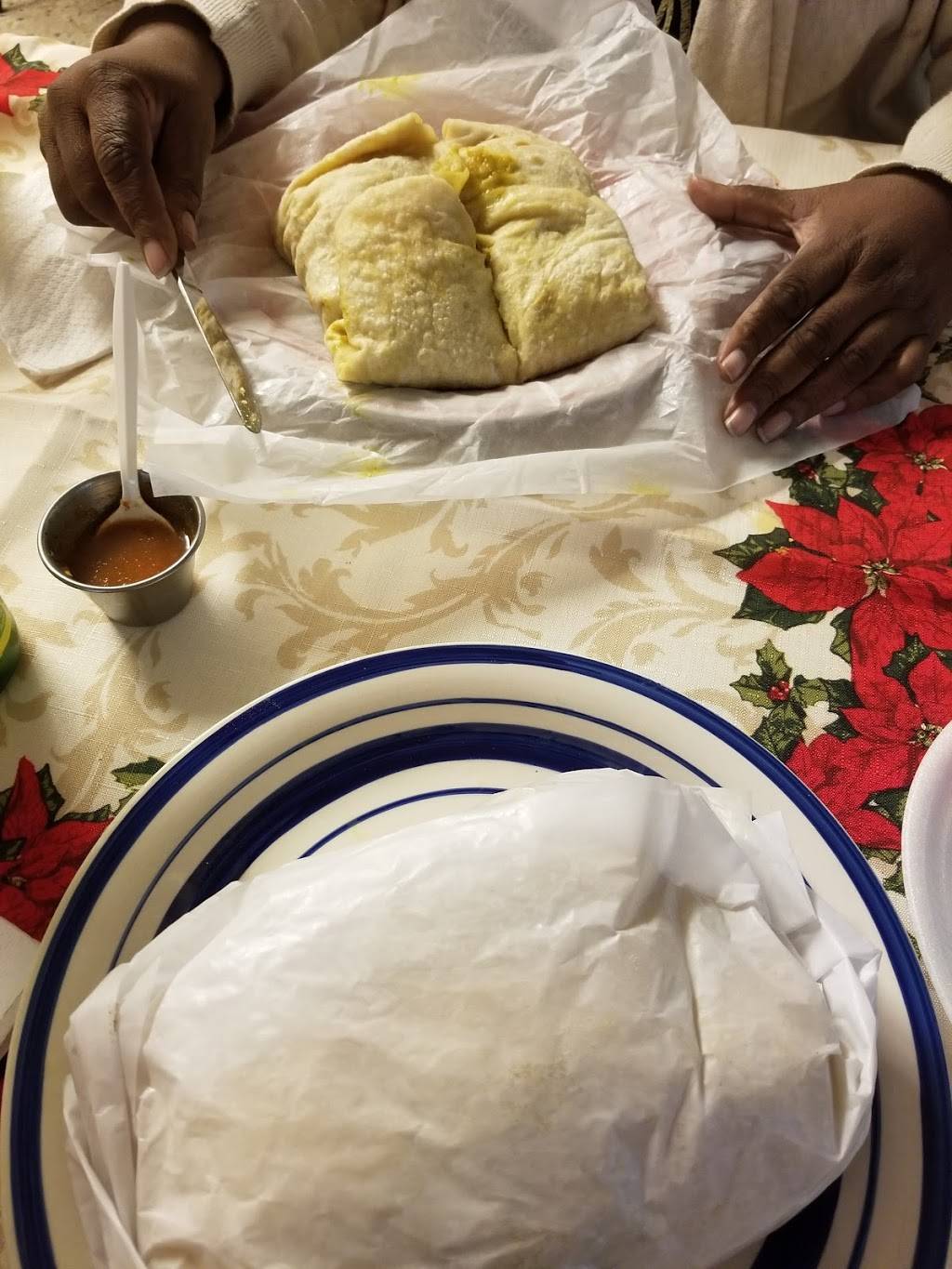 Taras Roti Shop | restaurant | 10006 N 30th St, Tampa, FL 33612, USA | 8138668272 OR +1 813-866-8272