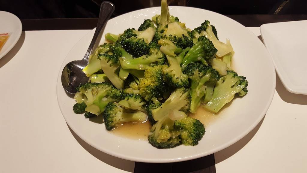 Enchanted Fusion Restaurant | restaurant | 278 Railway St, Southampton, ON N0H 2L0, Canada | 5197973930 OR +1 519-797-3930