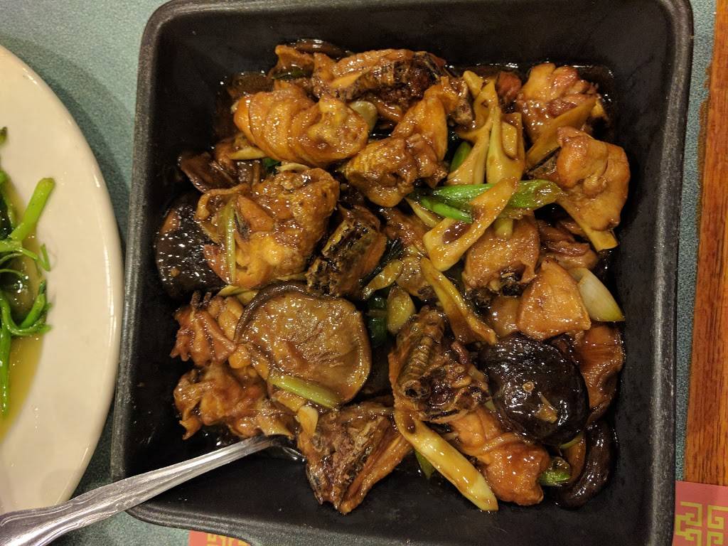 Hunan East | restaurant | 724 Richmond Rd, Cleveland, OH 44143, USA | 2163812266 OR +1 216-381-2266