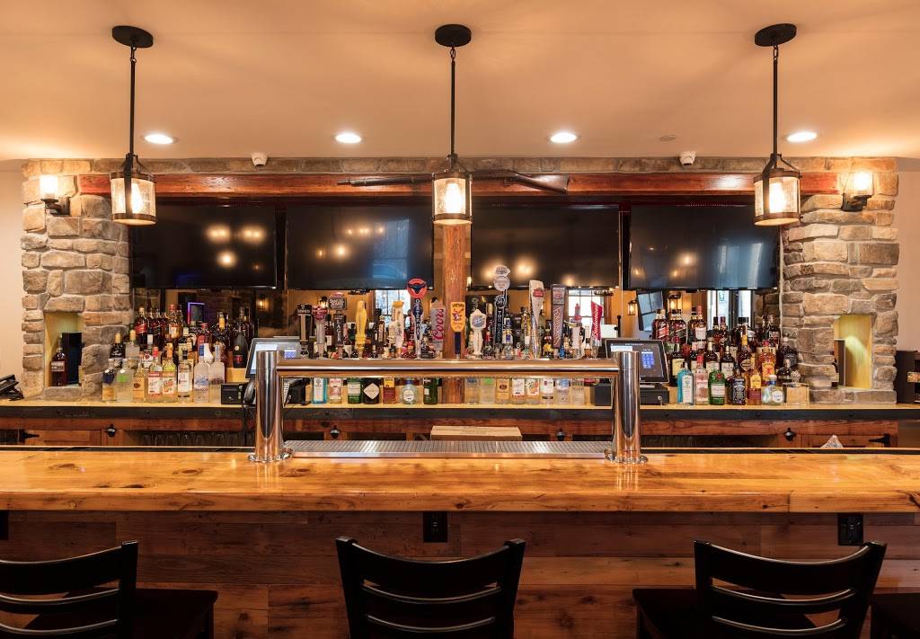 Olde Trading Post | restaurant | 1218 Jericho Turnpike, New Hyde Park, NY 11040, USA | 5164923195 OR +1 516-492-3195