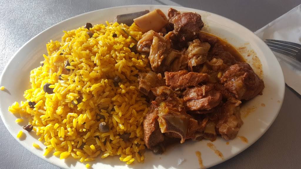 Tropical Taste Restaurant | restaurant | 3330 W North Ave, Chicago, IL 60647, USA | 7733950804 OR +1 773-395-0804