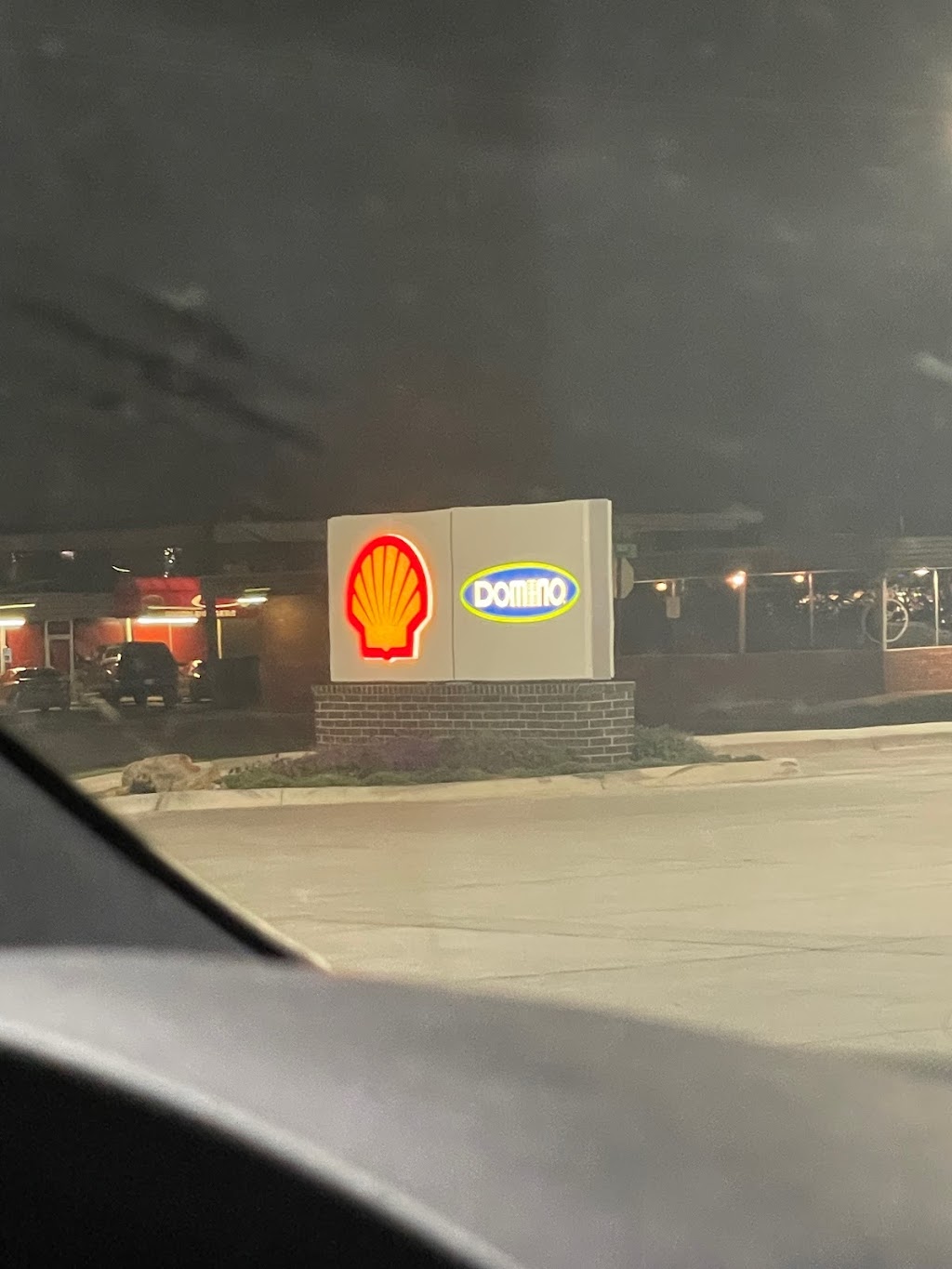 Shell | restaurant | 5050 N May Ave, Oklahoma City, OK 73112, USA | 4059306149 OR +1 405-930-6149