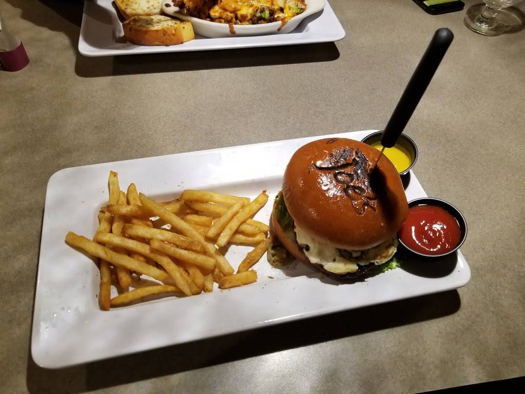 Happy Joes Pizzagrille | restaurant | 909 4th St W, Milan, IL 61264, USA | 3097876126 OR +1 309-787-6126