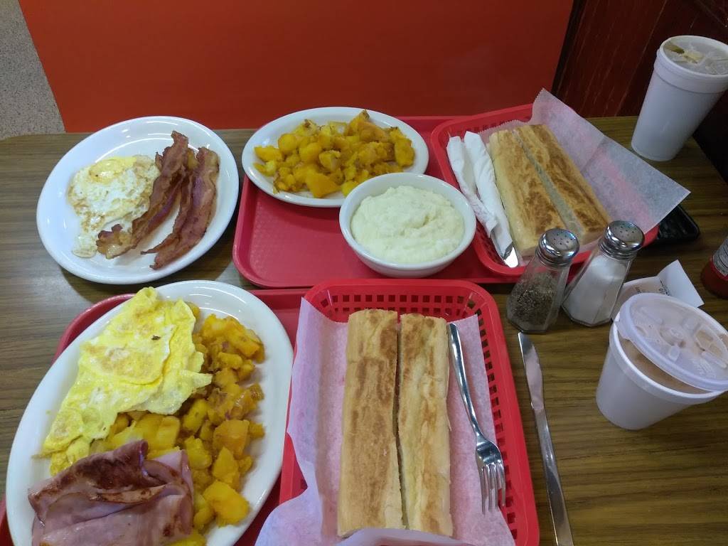 Liborios Latin Cafe & Catering | restaurant | 8210 Causeway Blvd, Tampa, FL 33619, USA | 8136231318 OR +1 813-623-1318