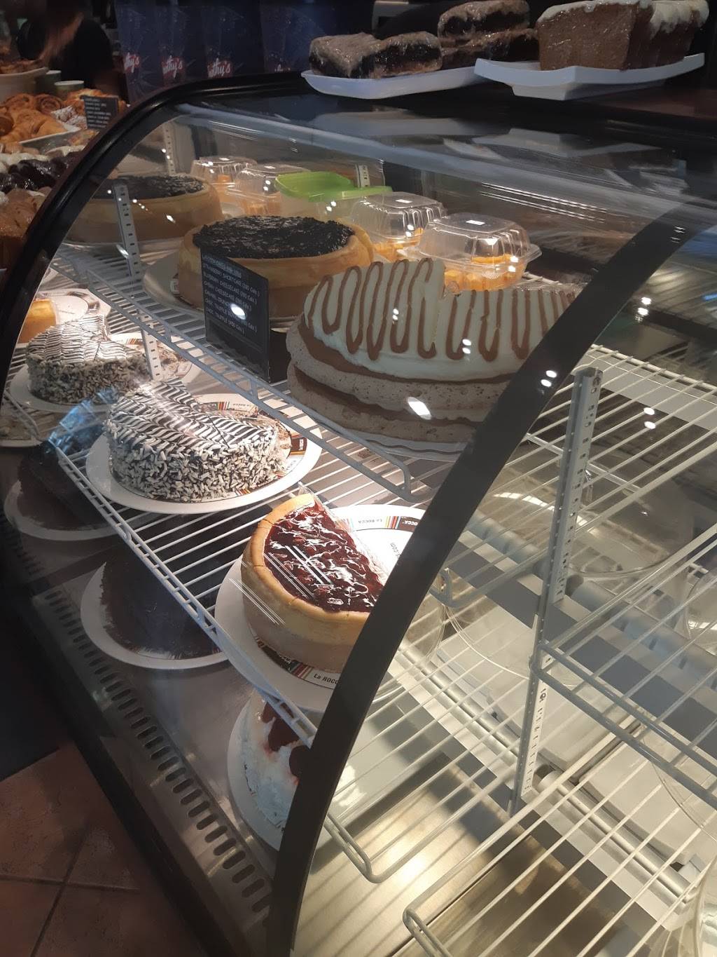 Timothys World Coffee | cafe | 425 Bloor St E, Toronto, ON M4W 3R4, Canada | 4169442422 OR +1 416-944-2422