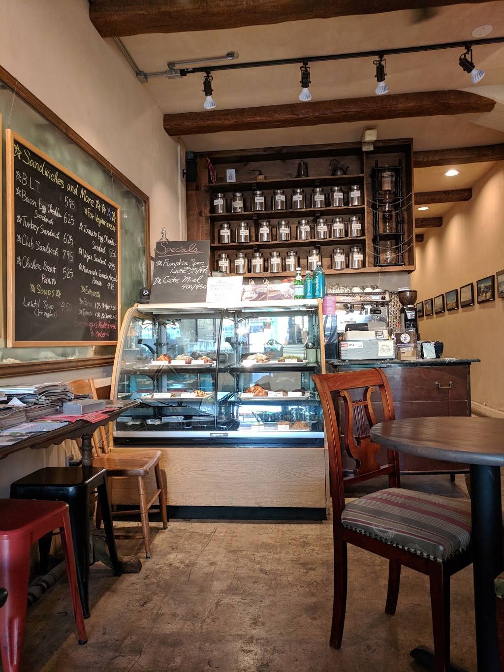 Paradocs Coffee & Tea | cafe | 1032 S Fairfax Ave, Los Angeles, CA 90019, USA | 3239652158 OR +1 323-965-2158