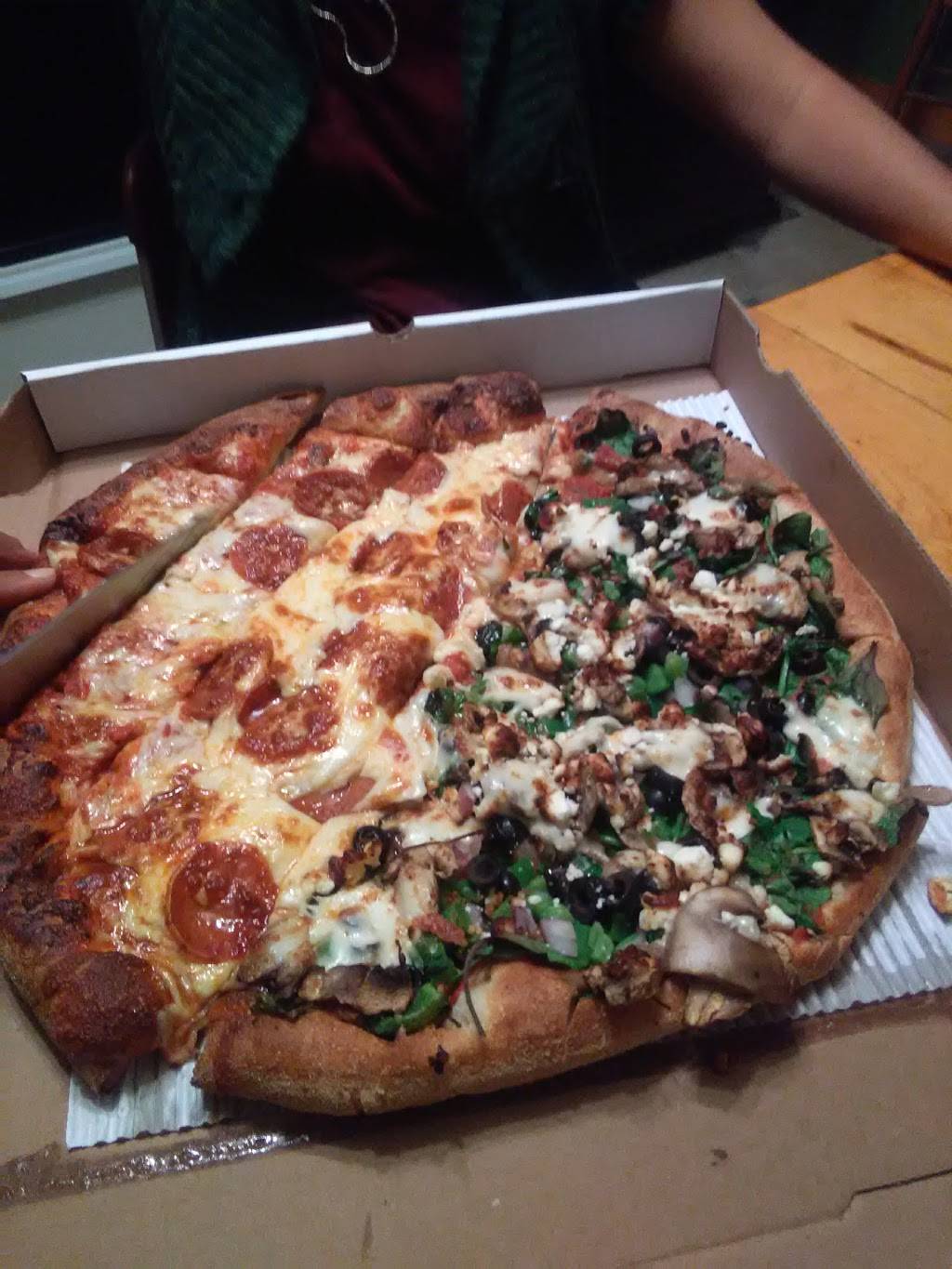 Seidenfadens | restaurant | 1134 E Breckinridge St, Louisville, KY 40204, USA | 5025829217 OR +1 502-582-9217