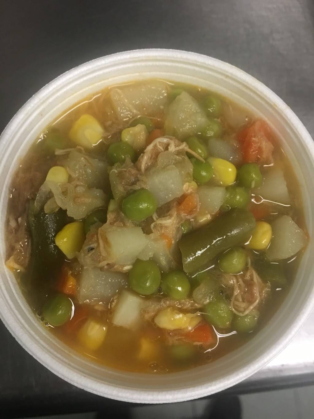 Barbeque Pit | restaurant | 608 N Broadway, Portland, TN 37148, USA | 6153237878 OR +1 615-323-7878