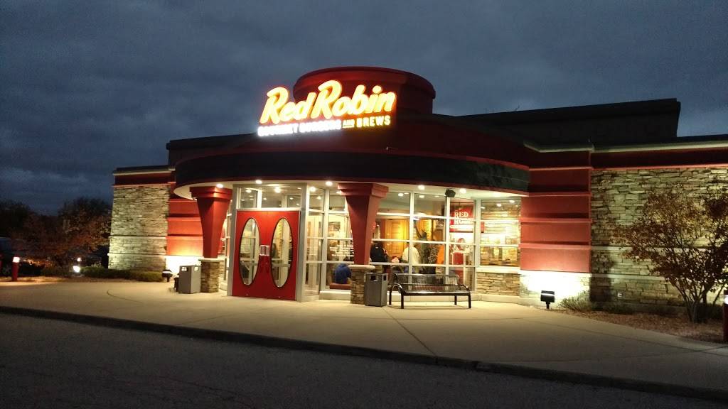 Red Robin Gourmet Burgers and Brews | restaurant | 3722 Potomac Cir, Grandville, MI 49418, USA | 6162573962 OR +1 616-257-3962