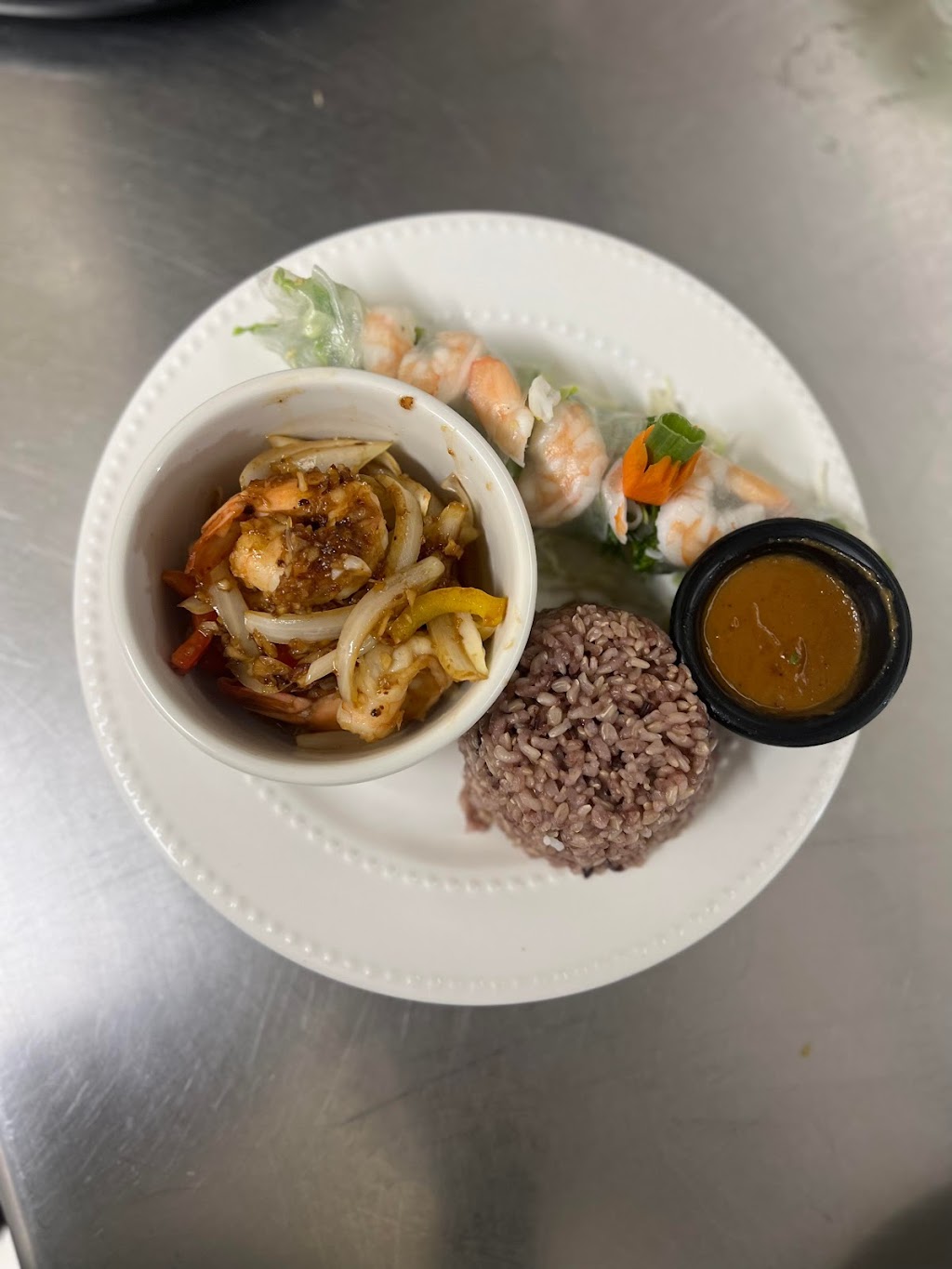 Ukiah Thai Cuisine | restaurant | 255 N State St, Ukiah, CA 95482, USA | 7072343337 OR +1 707-234-3337