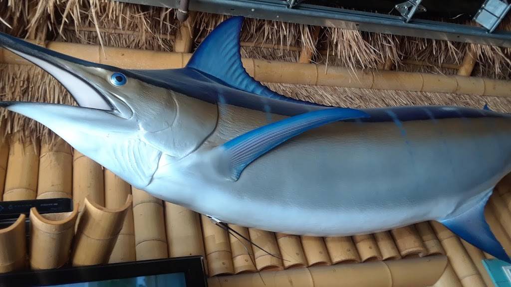 Beach Hut Deli | meal takeaway | 6823 Douglas Blvd, Granite Bay, CA 95746, USA | 9167913130 OR +1 916-791-3130