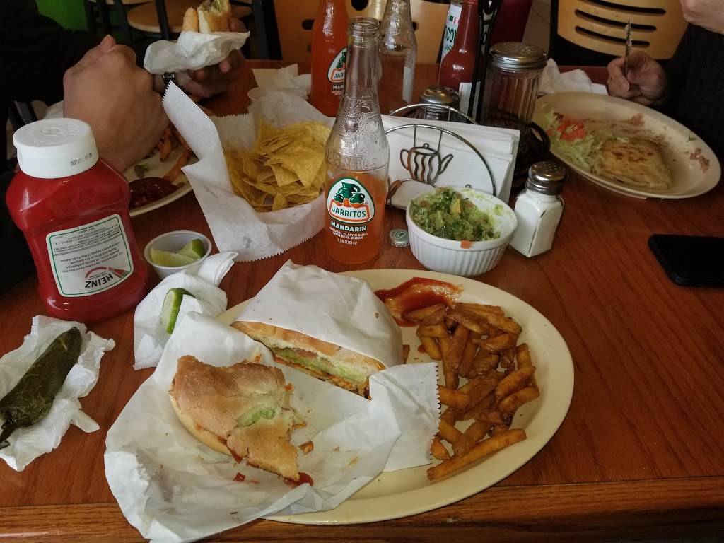 Guacamoles Mexican Restaurant | restaurant | 827 Ken Pratt Blvd, Longmont, CO 80501, USA | 3037720074 OR +1 303-772-0074