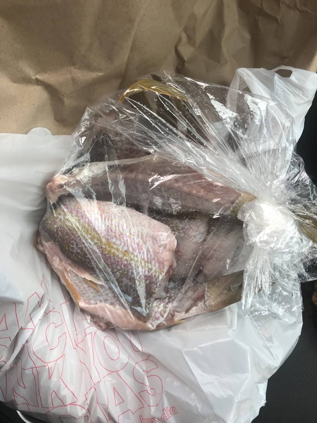 Ocean Seafood Market & Restaurant | restaurant | 2150 Fowler St #110, Fort Myers, FL 33901, USA | 2396724082 OR +1 239-672-4082