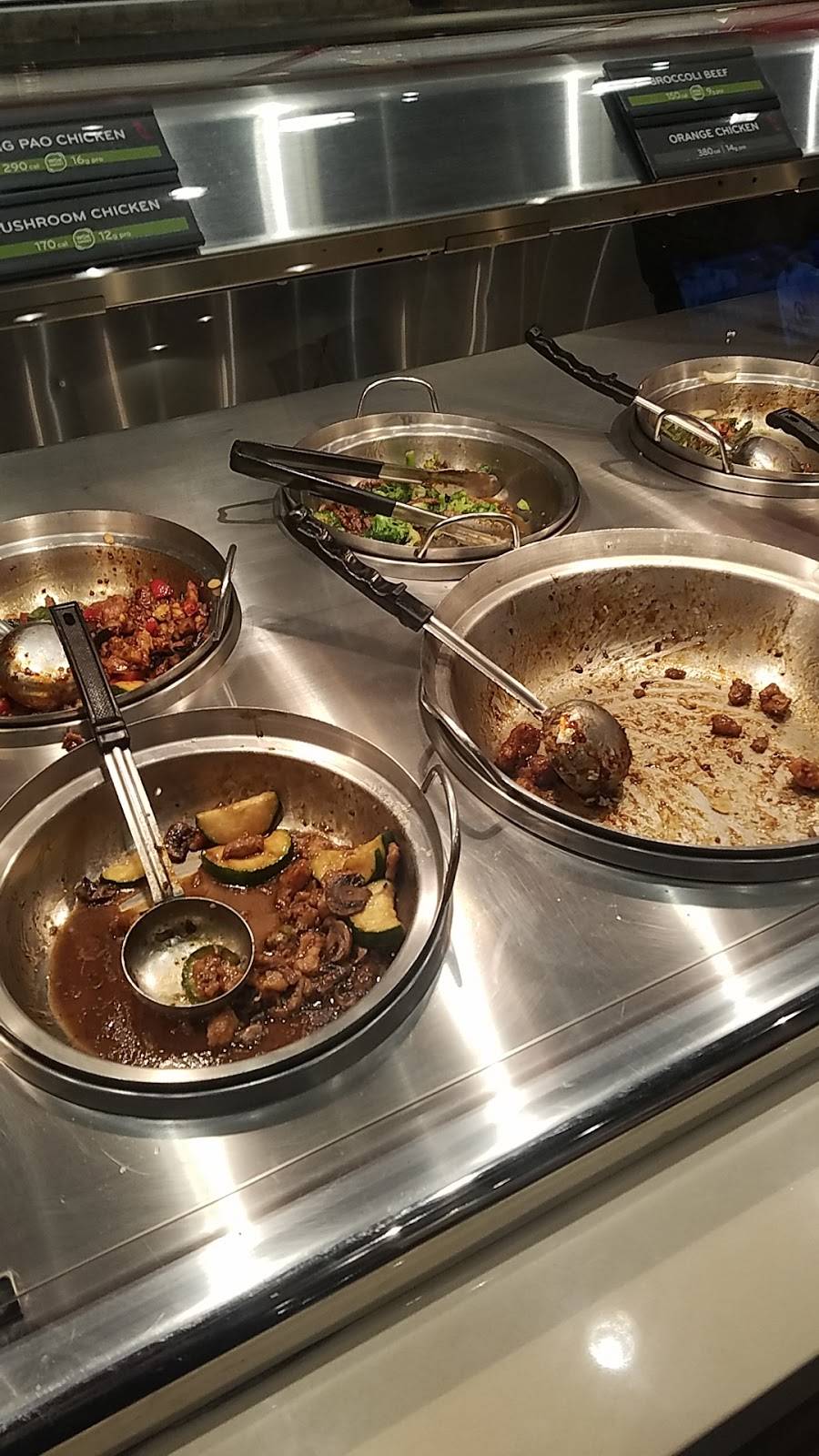 Panda Express | restaurant | 211 E Hwy 246, Buellton, CA 93427, USA | 8056860991 OR +1 805-686-0991