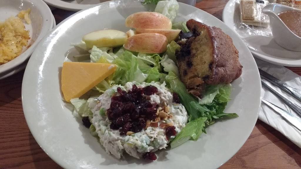 Cracker Barrel Old Country Store | restaurant | 132 E, I-20, Weatherford, TX 76087, USA | 8175989070 OR +1 817-598-9070