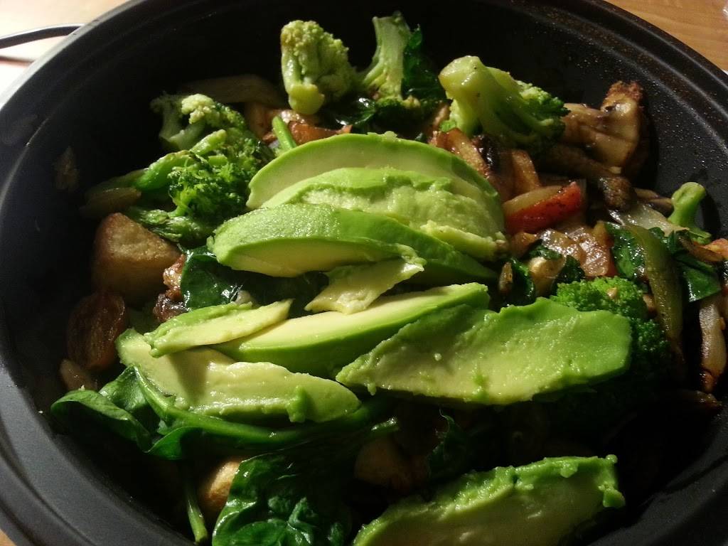 Dennys | restaurant | 108 E Orangethorpe Ave, Placentia, CA 92870, USA | 7145281661 OR +1 714-528-1661