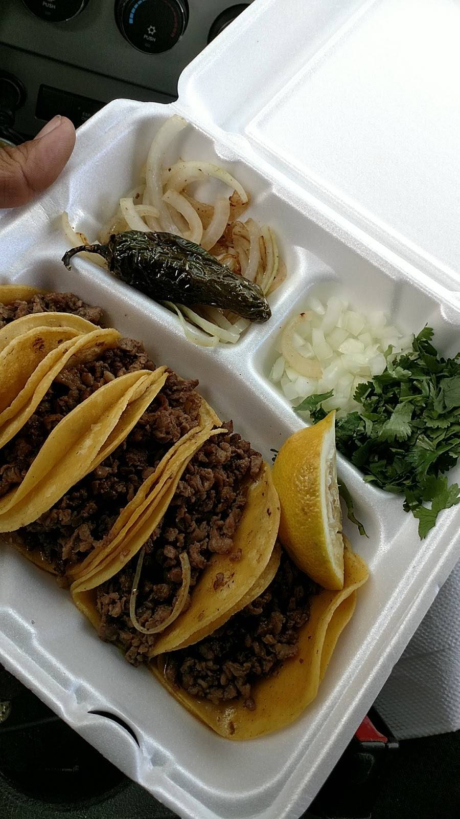 Taqueria Huentitan Jalisco | restaurant | 6502 Babcock Rd, San Antonio, TX 78249, USA | 2105588595 OR +1 210-558-8595