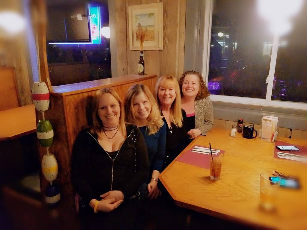 Anchor Ale House | restaurant | 100 Davis Straits, Falmouth, MA 02540, USA | 5082998200 OR +1 508-299-8200