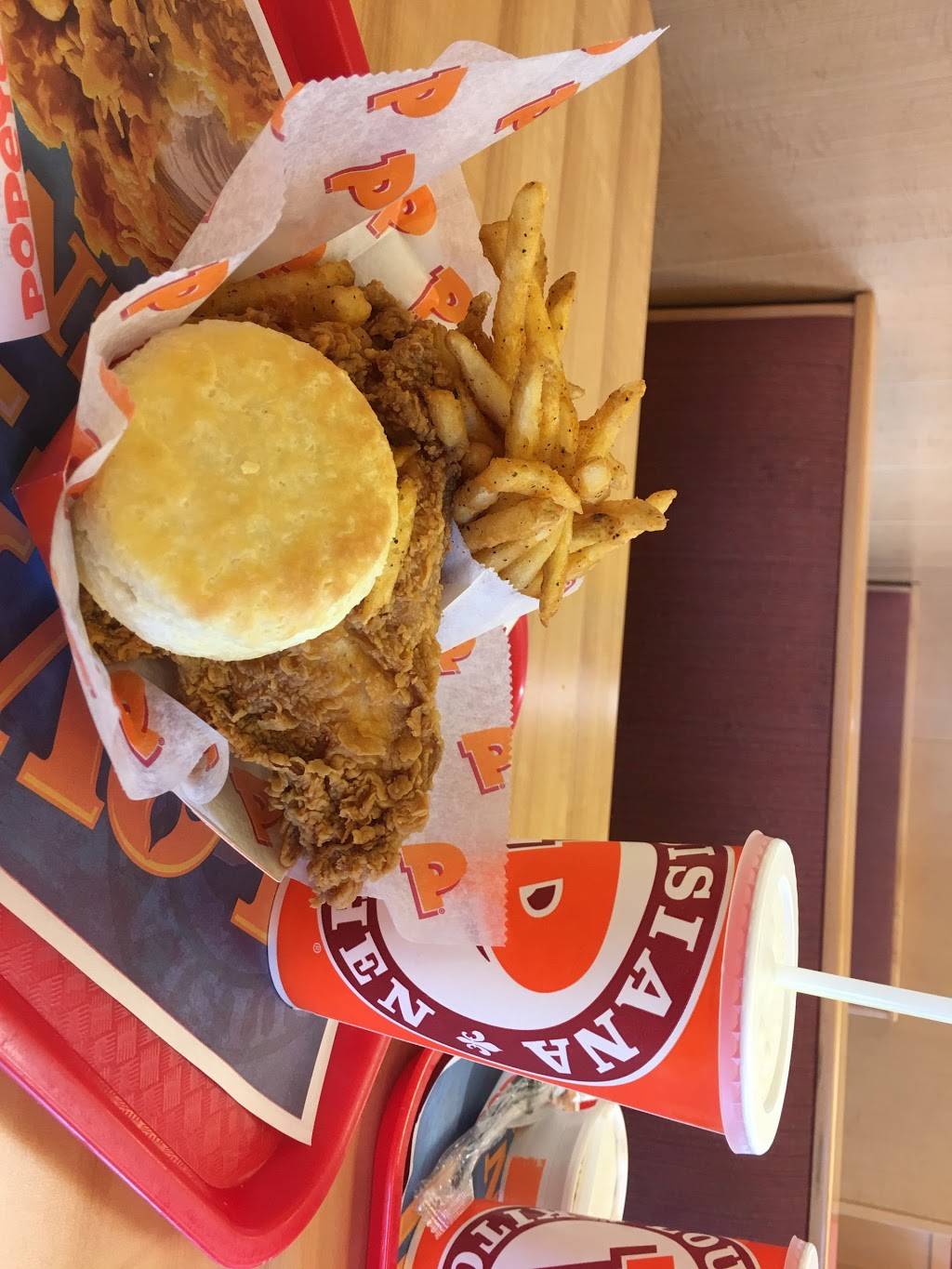 Popeyes Louisiana Kitchen | restaurant | 1000 NE 163rd St, Miami, FL 33162, USA | 3059473005 OR +1 305-947-3005