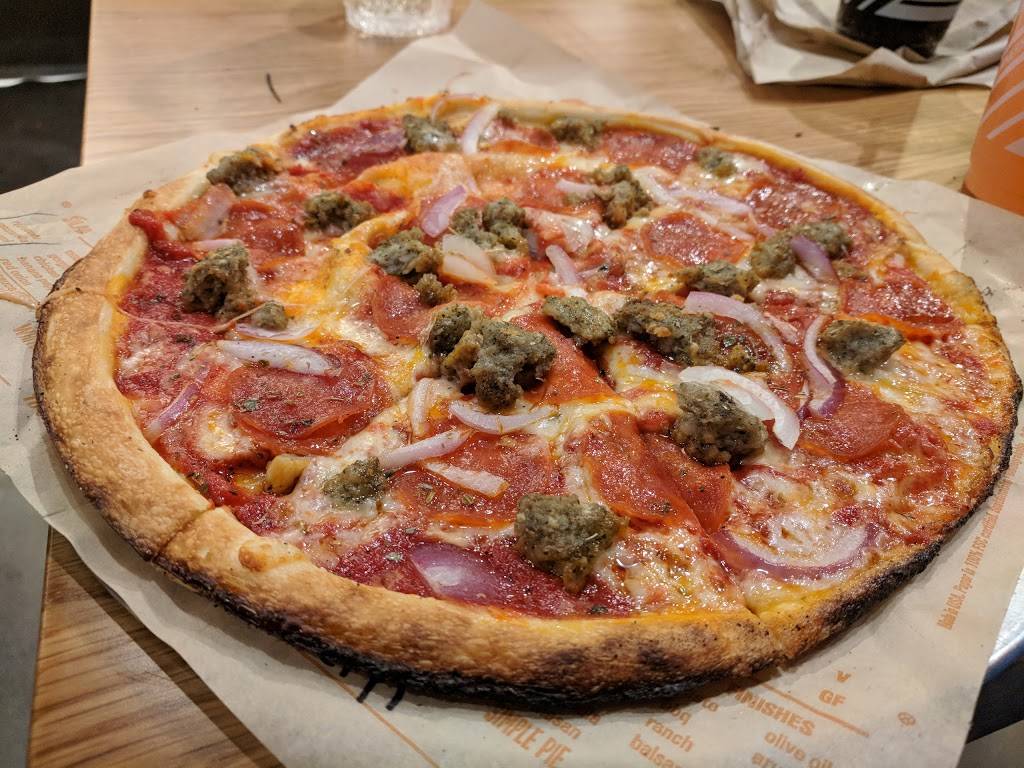 Blaze Pizza | restaurant | 1800 S Harbor Blvd #102, Anaheim, CA 92802, USA | 7148553136 OR +1 714-855-3136