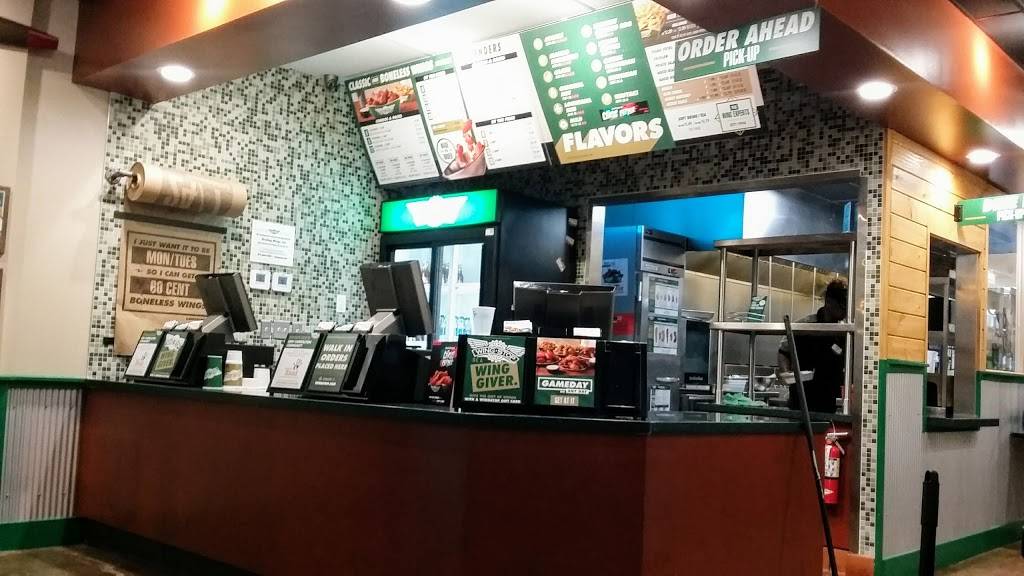 Wingstop | restaurant | 8470 Annapolis Rd #3, New Carrollton, MD 20784, USA | 2405827630 OR +1 240-582-7630