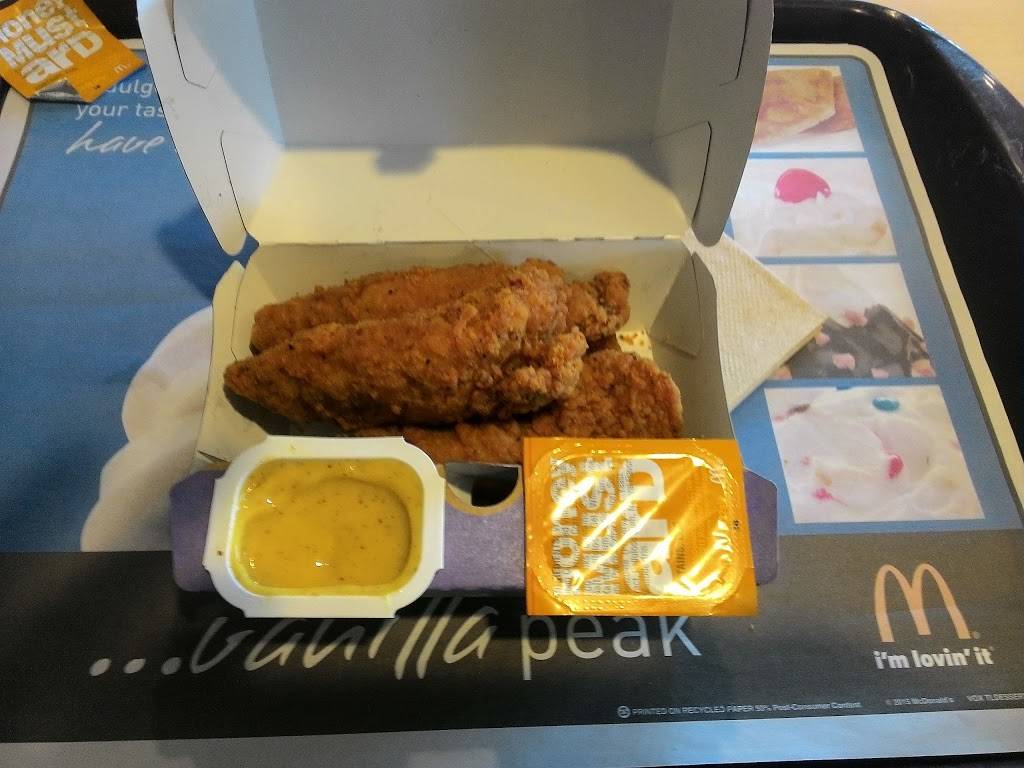 McDonalds | cafe | 6406 Troost Ave, Kansas City, MO 64110, USA | 8165230400 OR +1 816-523-0400