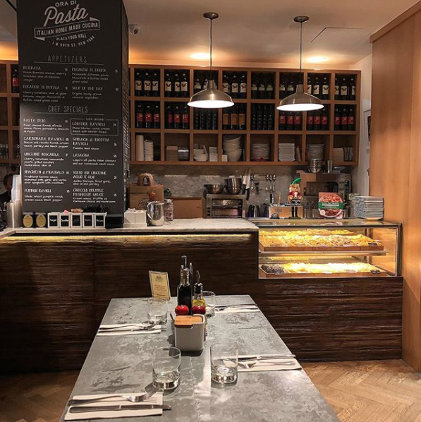 Ora Di Pasta | restaurant | 1 W 59th St, New York, NY 10019, USA | 6467553013 OR +1 646-755-3013
