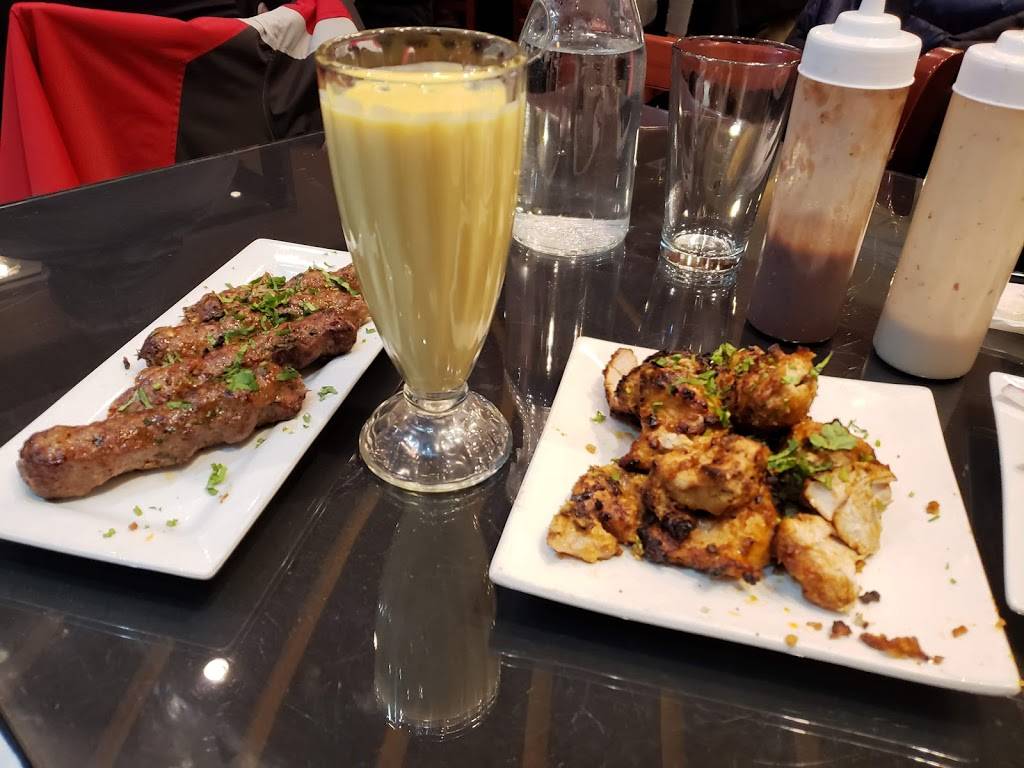 Bundoo Khan | restaurant | 2539 W Devon Ave, Chicago, IL 60659, USA | 8722419100 OR +1 872-241-9100