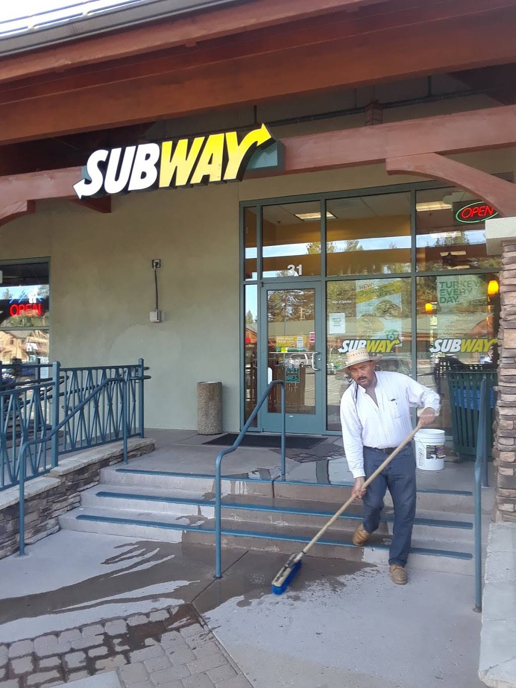 Subway Restaurants | restaurant | 4000 Lake Tahoe Blvd Bldg D#31, South Lake Tahoe, CA 96150, USA | 5305448823 OR +1 530-544-8823