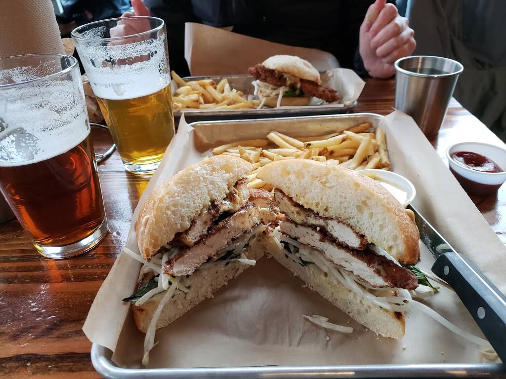 PDX Sliders Division | restaurant | 3101 SE Division St, Portland, OR 97202, USA | 5037195464 OR +1 503-719-5464