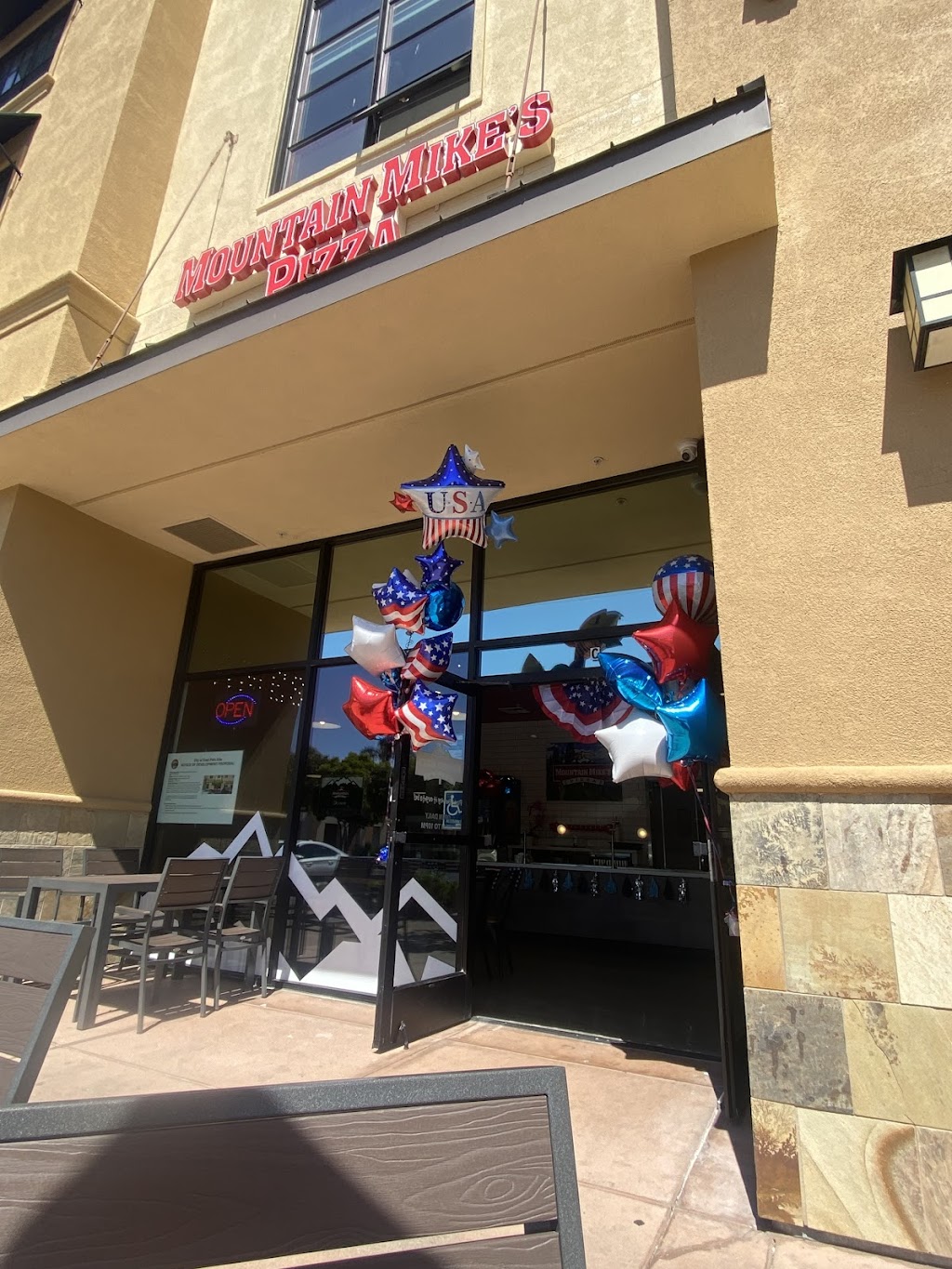 Mountain Mikes Pizza | meal delivery | 1765 E Bayshore Rd Suite C, East Palo Alto, CA 94303, USA | 6504143331 OR +1 650-414-3331