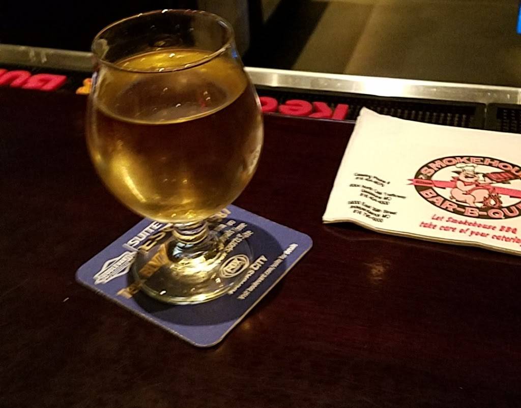 Smokehouse Barbecue - Kansas City, MO (Zona Rosa) | restaurant | 8451 NW Prairie View Rd, Kansas City, MO 64153, USA | 8165873337 OR +1 816-587-3337