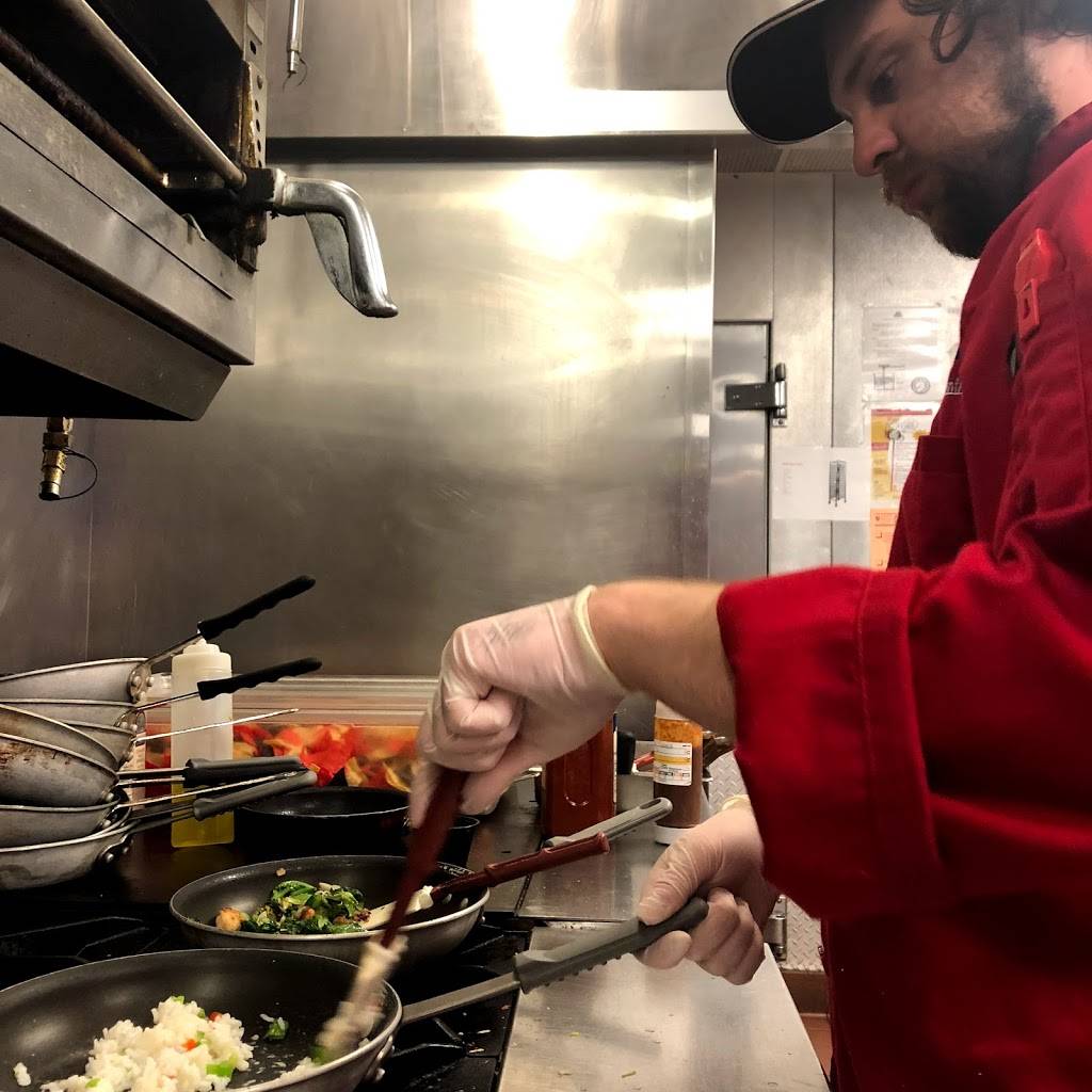 Coaches Bar and Grill | restaurant | 245 N College Ave, Bloomington, IN 47404, USA | 8123393537 OR +1 812-339-3537