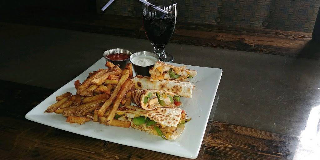 Resto Éclipse - La Terrasse | restaurant | 356 Chemin de la Grande-Côte, Boisbriand, QC J7G 1B1, Canada | 4508186009 OR +1 450-818-6009