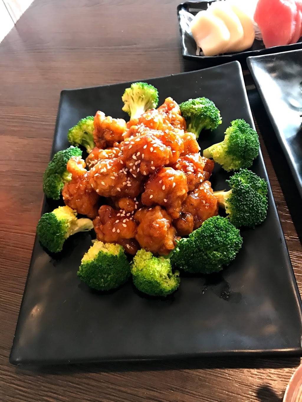 Asian Yummy | restaurant | 4075 S Durango Dr #106, Las Vegas, NV 89147, USA | 7028381117 OR +1 702-838-1117