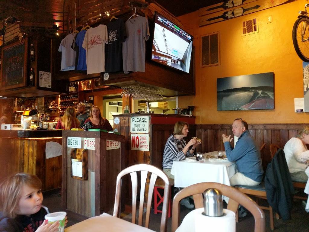 West Shore Pizza | restaurant | 7000 W Lake Blvd, Tahoma, CA 96142, USA | 5305254771 OR +1 530-525-4771