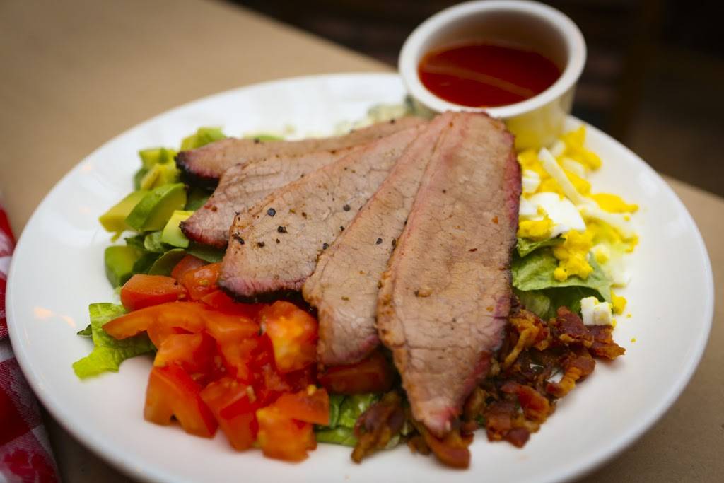 Hendricks BBQ | restaurant | 1200 S Main St, St Charles, MO 63301, USA | 6367248600 OR +1 636-724-8600