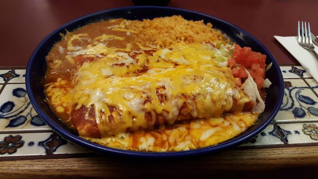 La Hacienda Mexican Restaurant | restaurant | 620 SE Everett Mall Way #200, Everett, WA 98208, USA | 4253550858 OR +1 425-355-0858