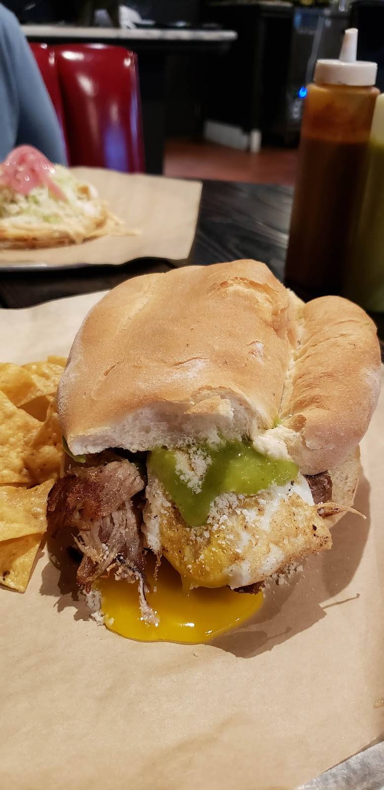 Dia De Los Puercos | restaurant | 115 W 2nd St, Pomona, CA 91766, USA | 9094696992 OR +1 909-469-6992