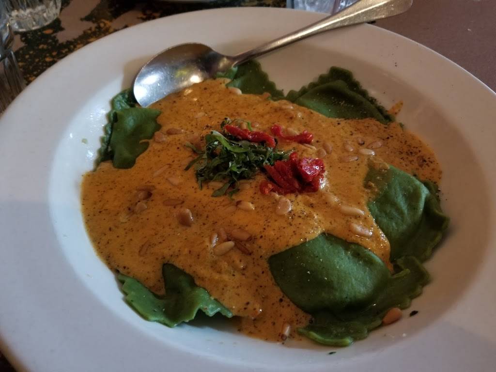 Vin Santo | restaurant | 7462 Hubbard Ave, Middleton, WI 53562, USA | 6088361880 OR +1 608-836-1880