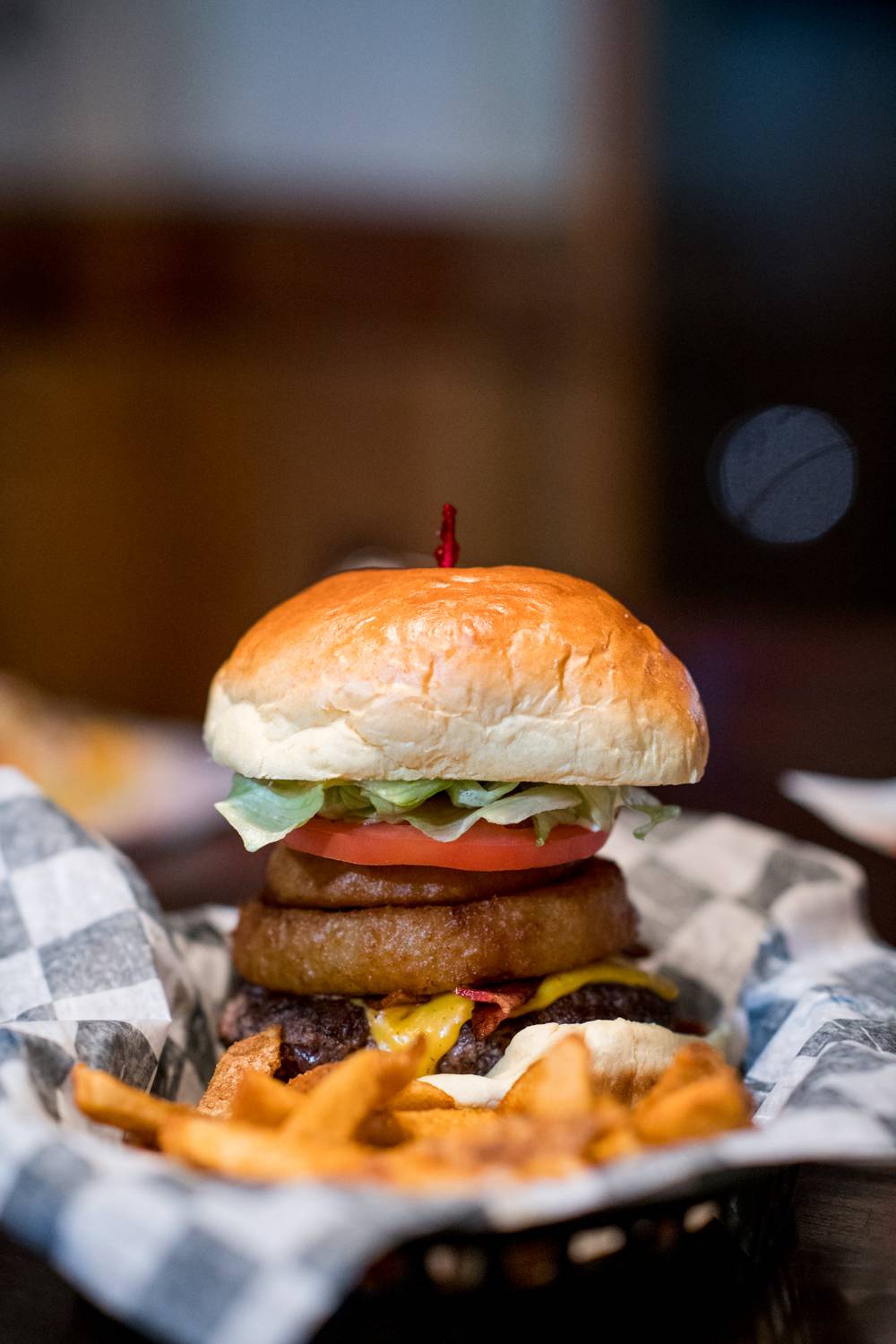 Hokie House Restaurant | restaurant | 322 N Main St, Blacksburg, VA 24060, USA | 5405520280 OR +1 540-552-0280