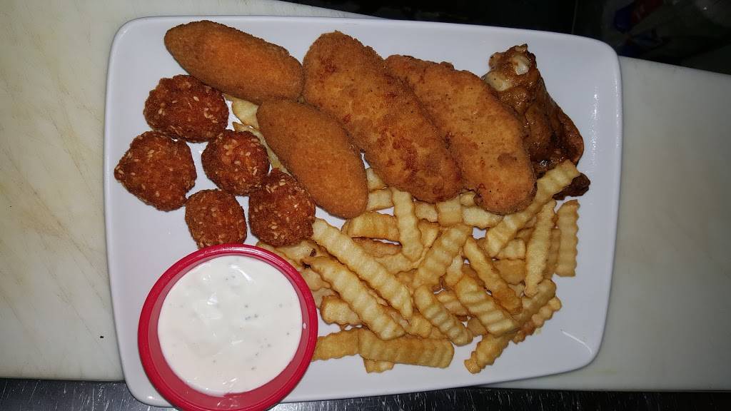 Tonys Sports Bar and Grill | restaurant | 274 Harbor Dr, Oceanside, CA 92054, USA | 7604338466 OR +1 760-433-8466