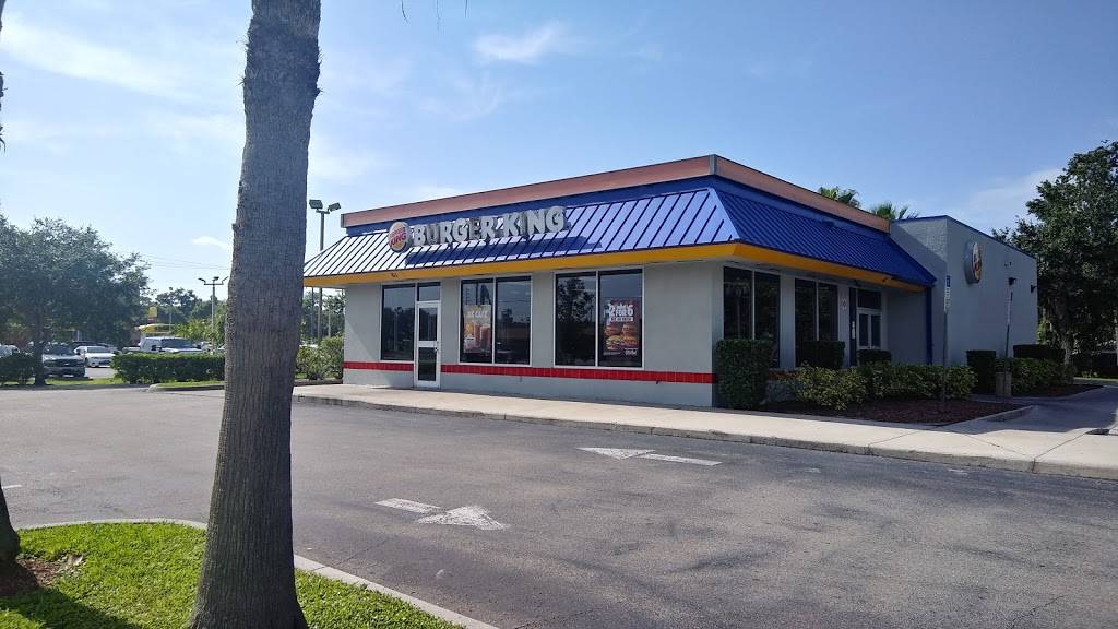 Burger King | restaurant | 61 S, Hall St, LaBelle, FL 33935, USA | 8636754501 OR +1 863-675-4501