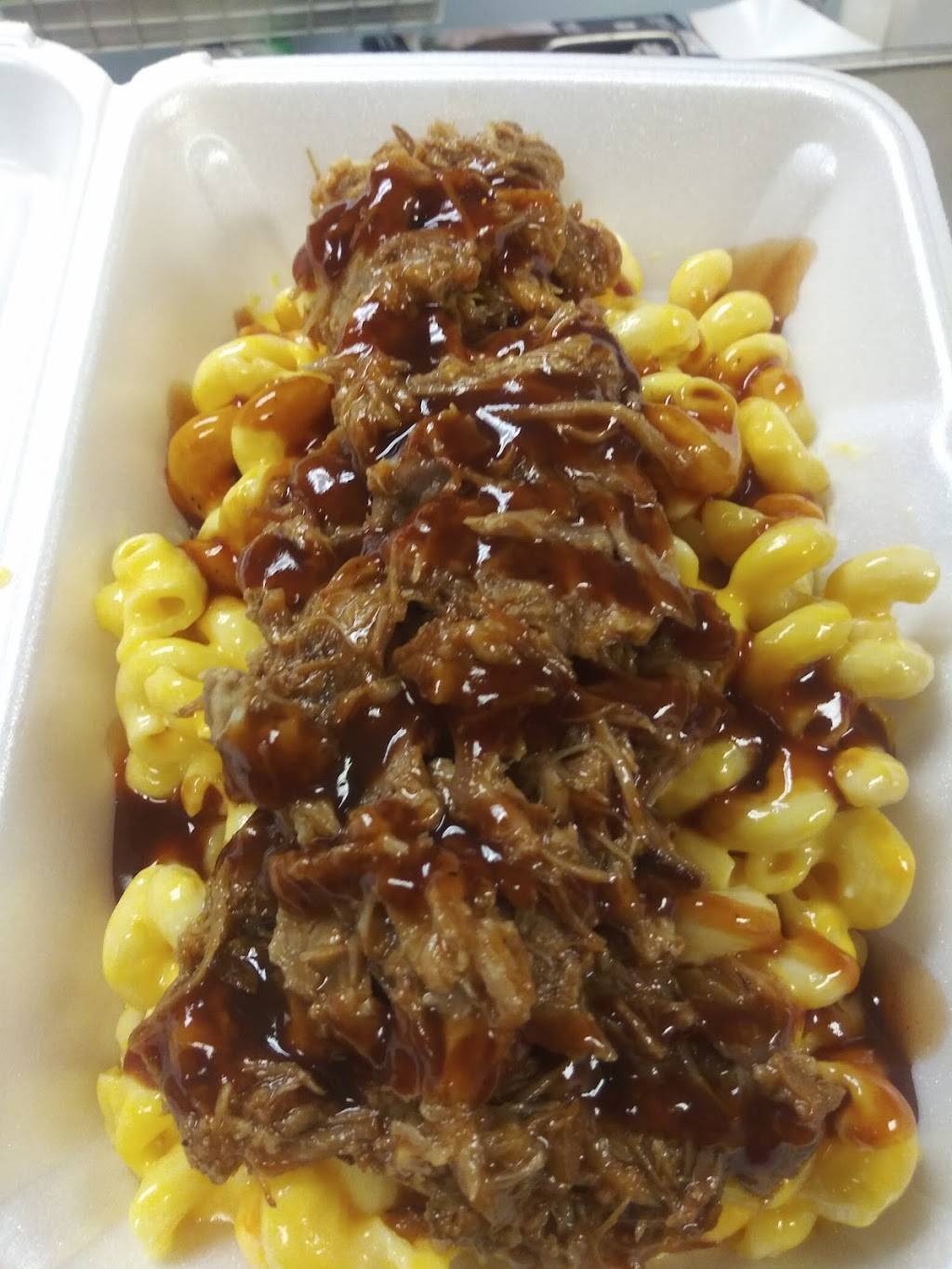 Downtown Deli | restaurant | 800 S Gay St, Knoxville, TN 37929, USA | 8655404141 OR +1 865-540-4141