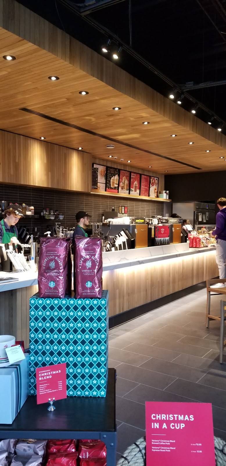 Starbucks | cafe | 3642 Nicholson Dr bldg 500, Baton Rouge, LA 70803, USA | 2253353428 OR +1 225-335-3428