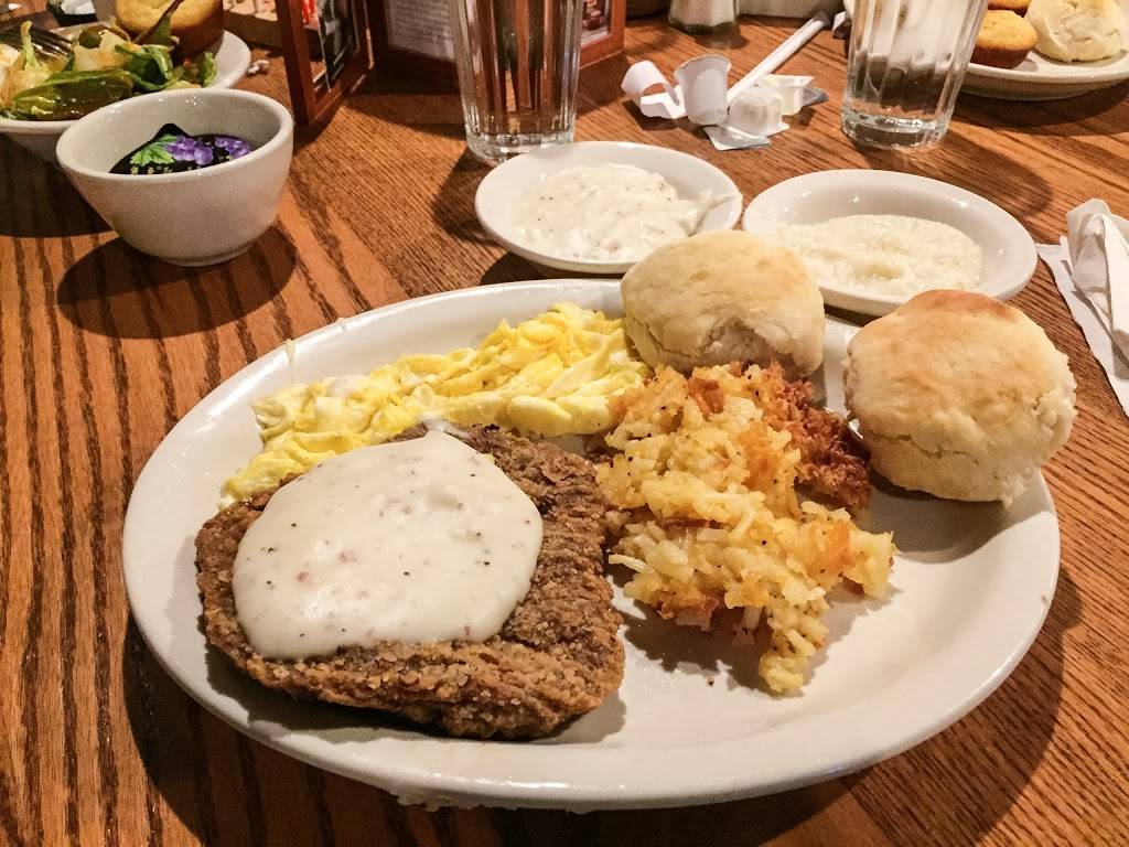 Cracker Barrel Old Country Store | restaurant | 8215 Eagle Lake Dr, Evansville, IN 47715, USA | 8124798788 OR +1 812-479-8788