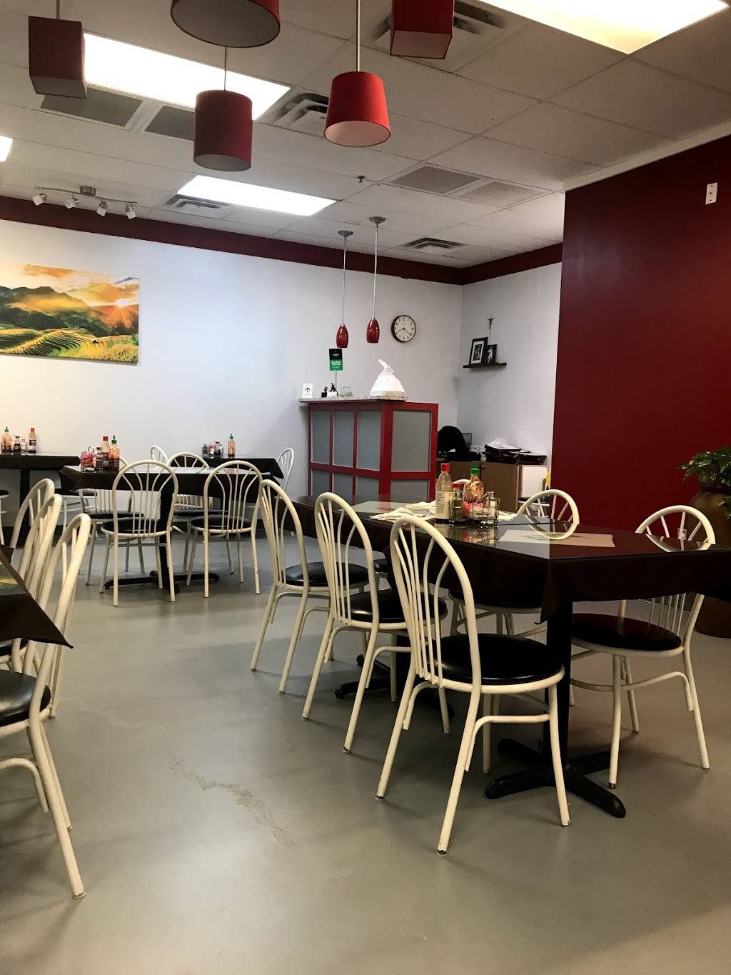 Trang Viet Cuisine | restaurant | 230 E Bearss Ave, Tampa, FL 33613, USA | 8139791464 OR +1 813-979-1464