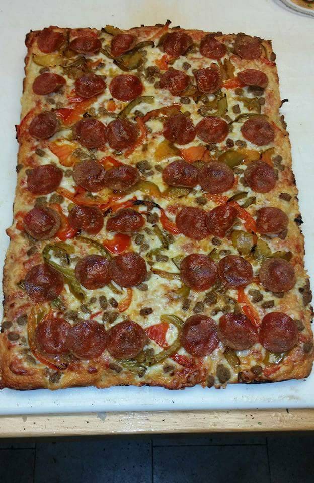 Teberios Pizza | meal takeaway | 761 Wyoming Ave, Kingston, PA 18704, USA | 5703713338 OR +1 570-371-3338