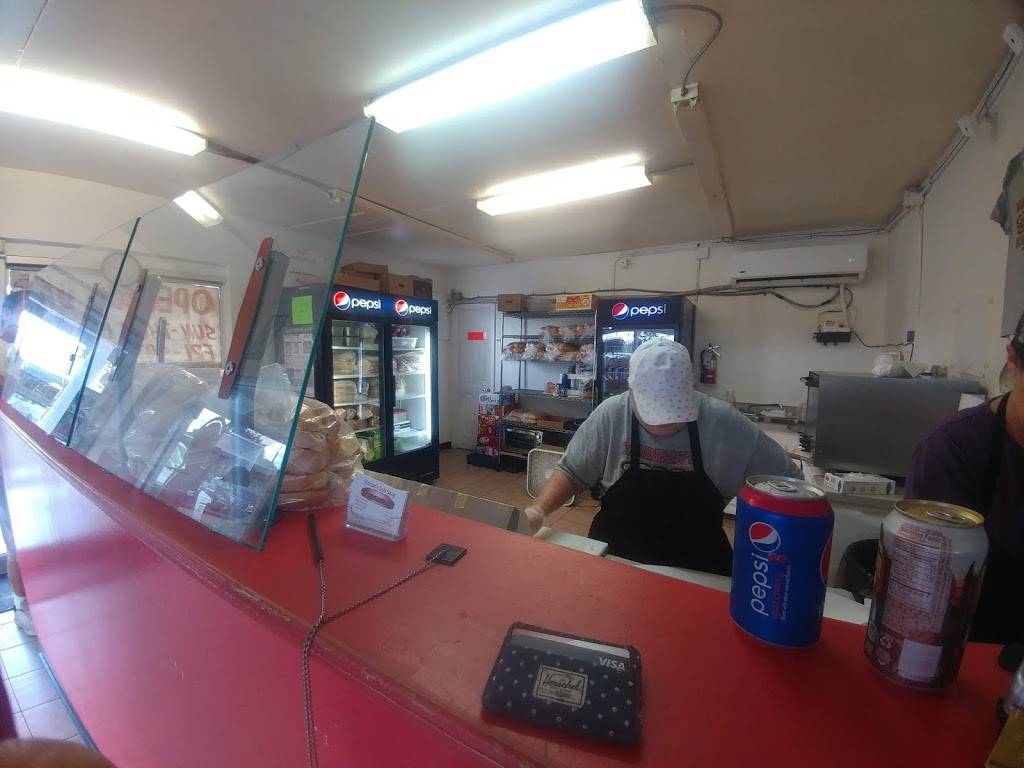 Marians Sub Shop | meal takeaway | 701 US-41, Ruskin, FL 33570, USA | 8136451088 OR +1 813-645-1088